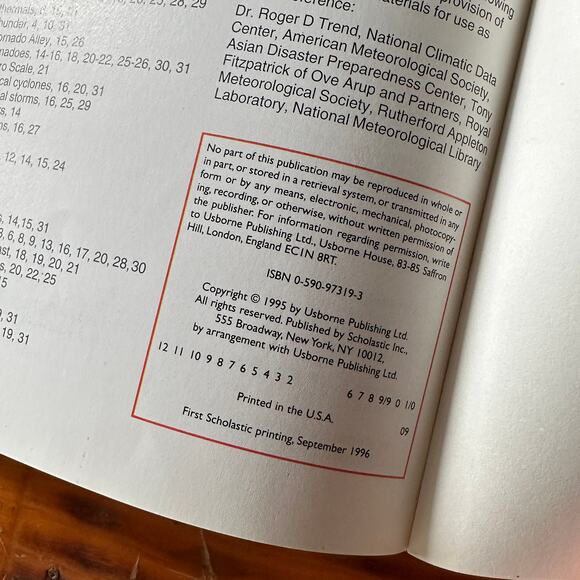 Vintage 1996 Usborne Understanding Geography Storms & Hurricanes Paperback Book - Picture 6 of 9